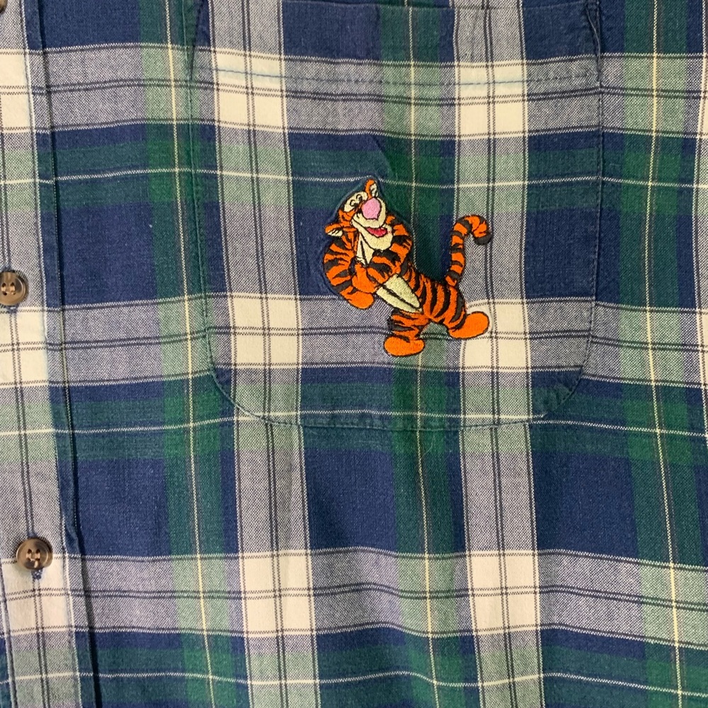 Vintage Disney Tags Tigger Plaid Button Down Men’s Short Sleeves Shirt  Size L